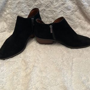 Lucky Brand size 9M/40